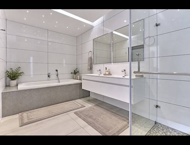 4 BEDROOM HOUSE FOR SALE IN CARLSWALD NORTH ESTATE